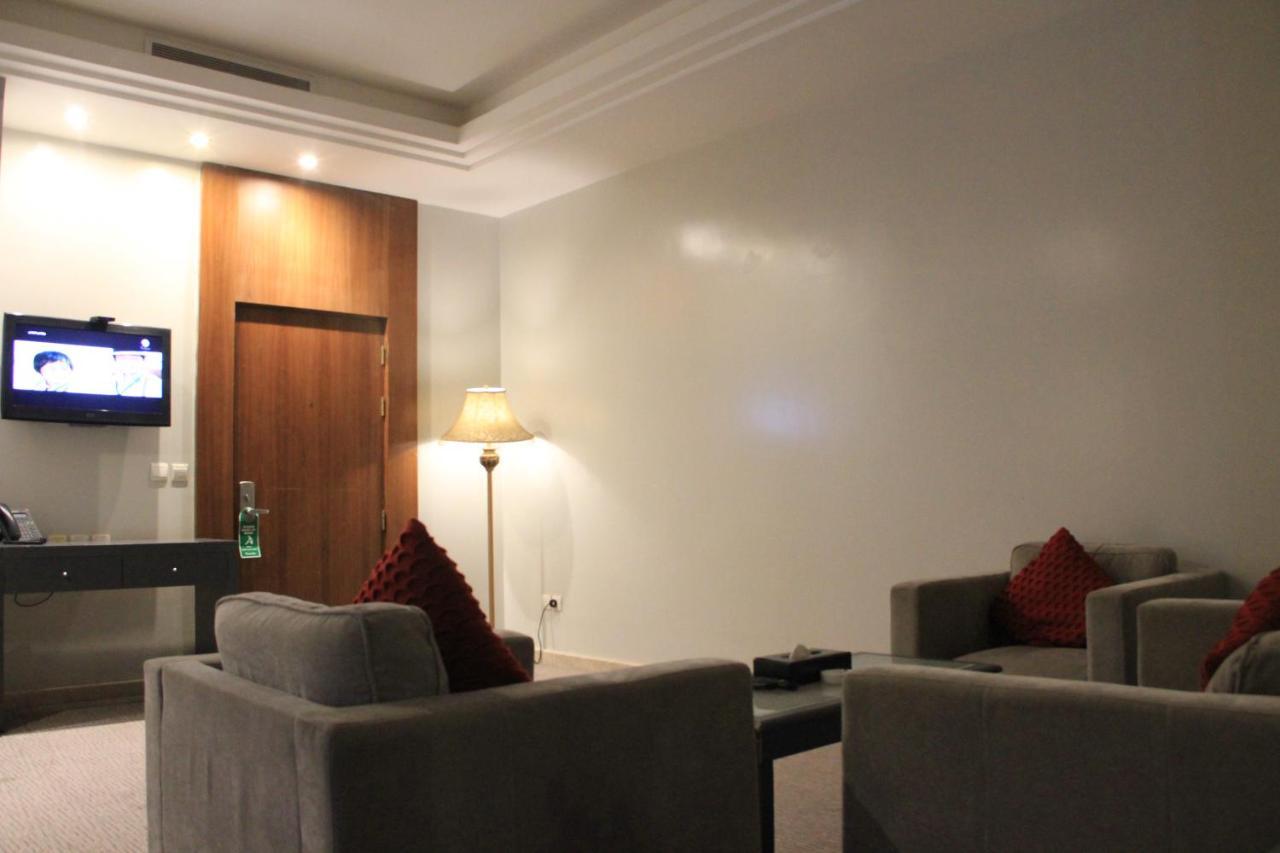Business Tahlia Hotel 4*