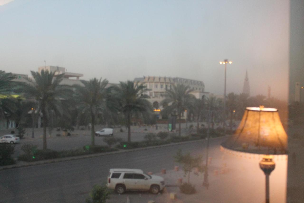 Hotel Business Tahlia