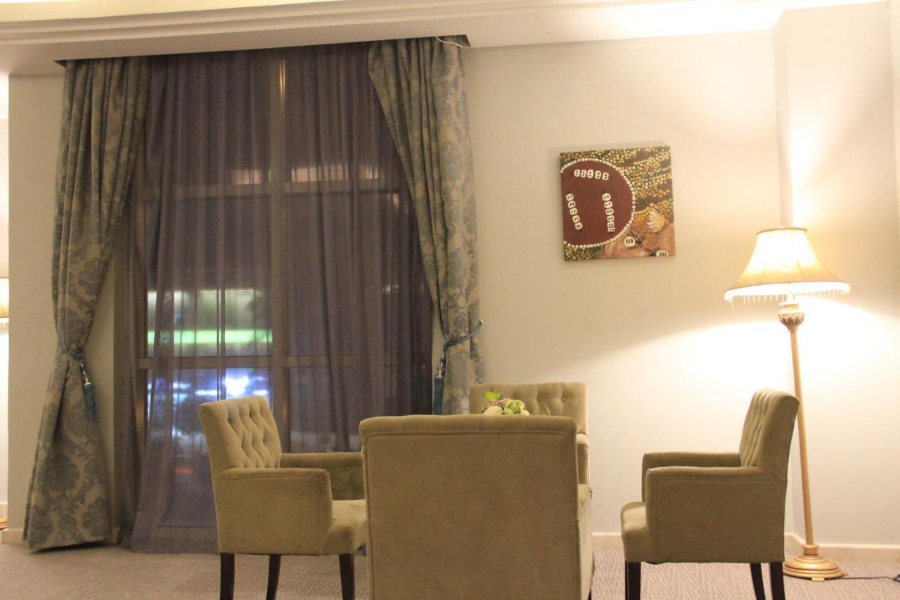 Hotel Business Tahlia