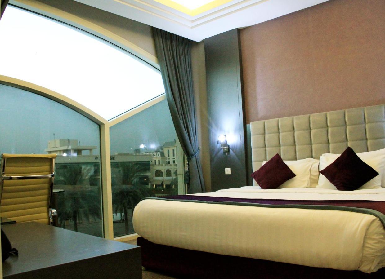 Business Tahlia Hotel 4*