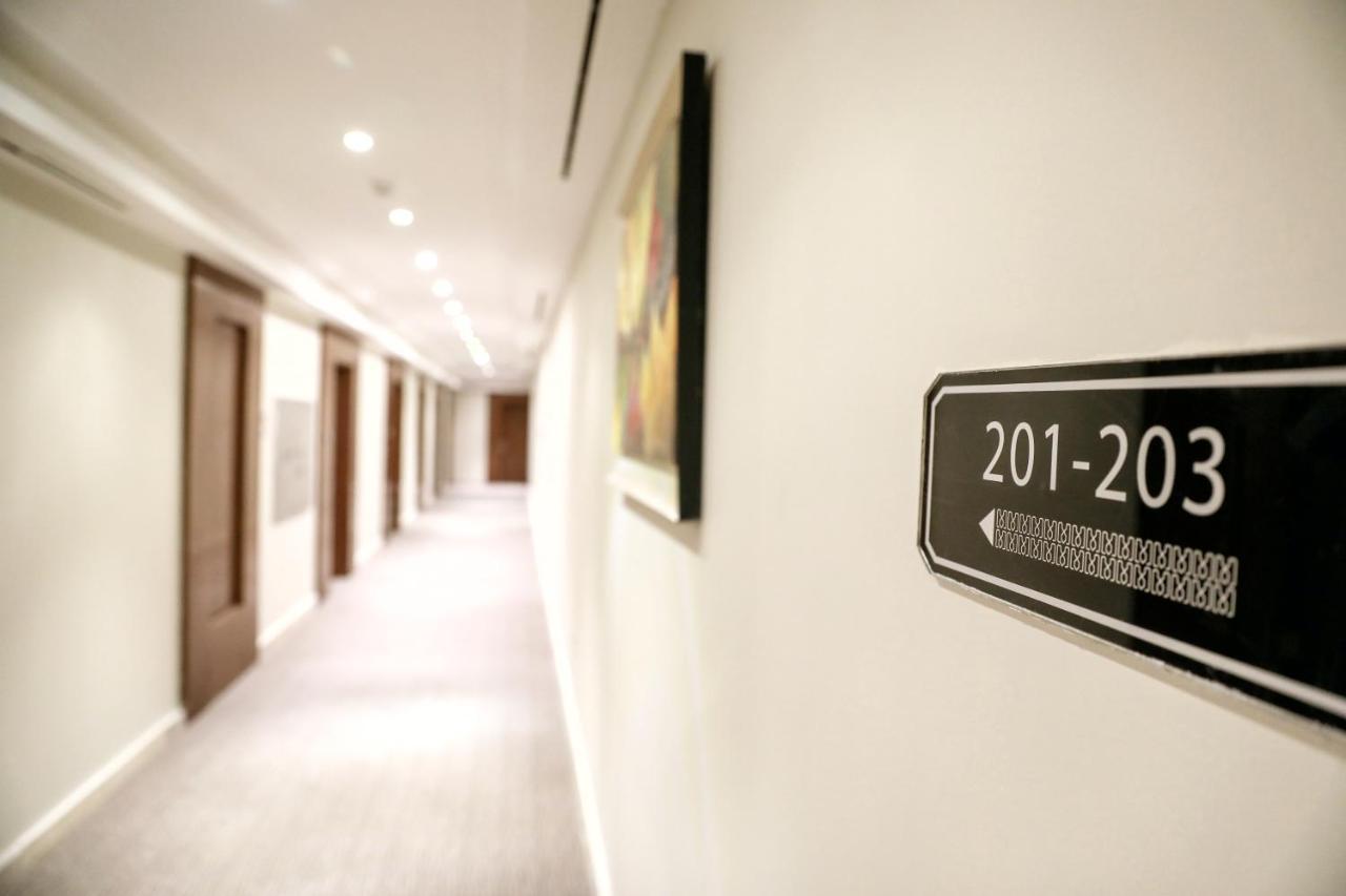 Hotel Business Tahlia Riyadh