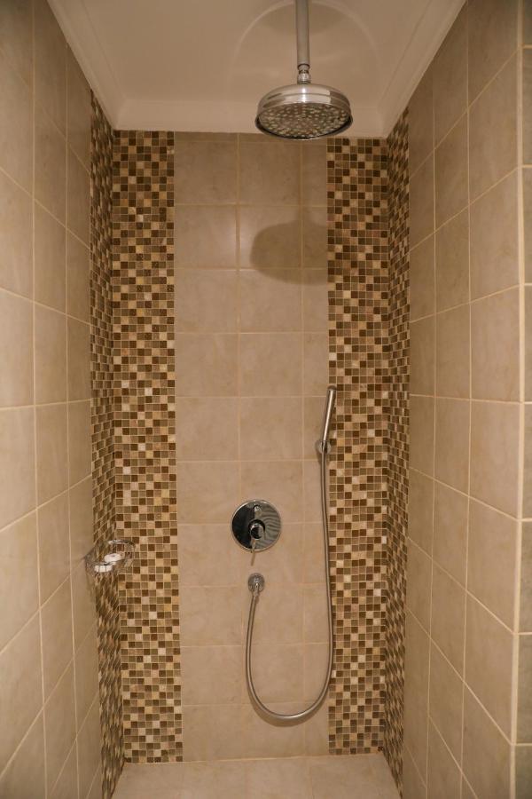 Business Tahlia Hotel
