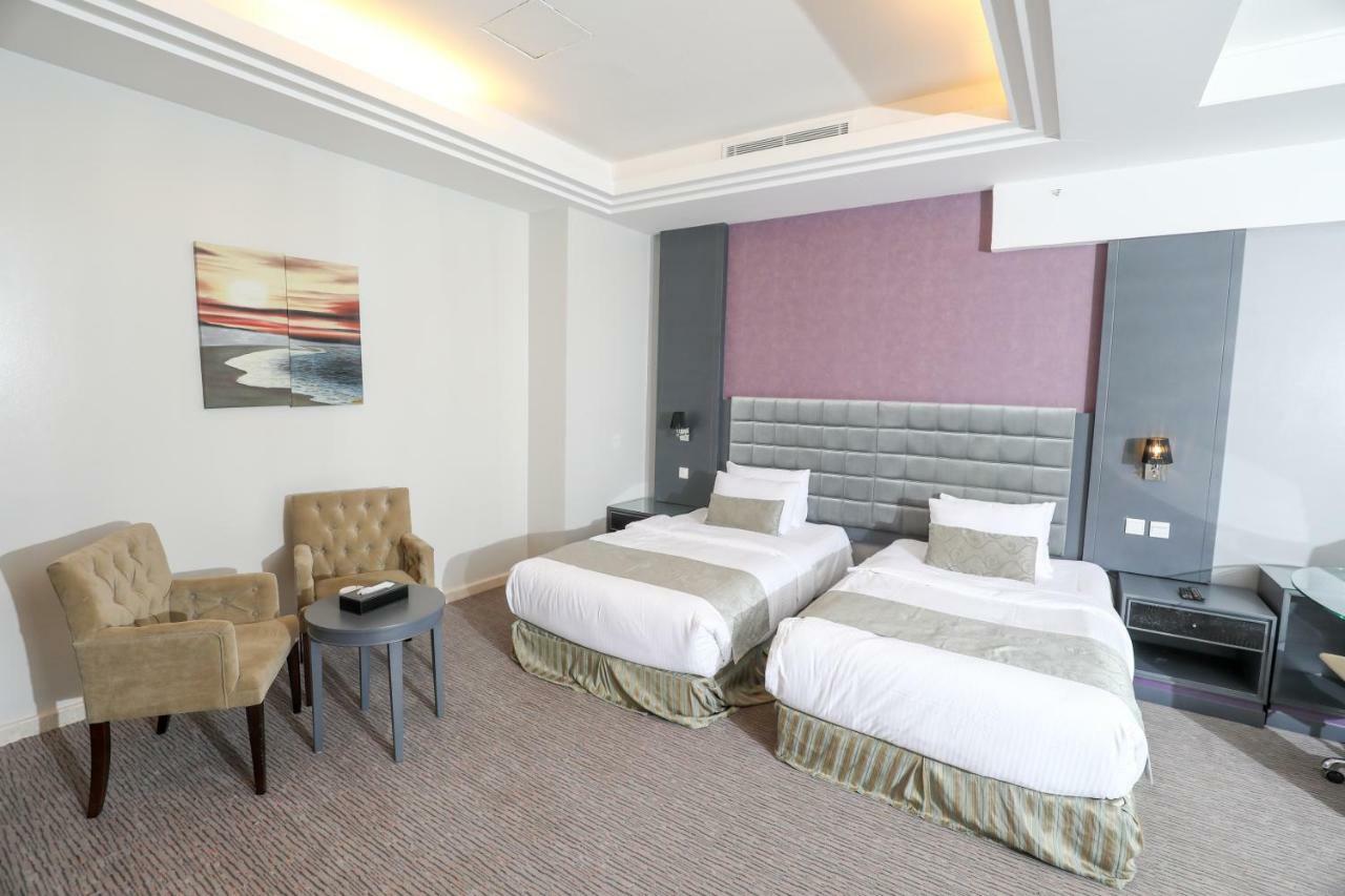 Hotel Business Tahlia Riyadh