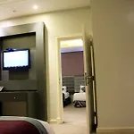 Business Inn Tahlia Hotel